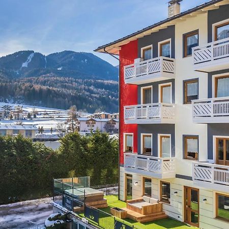 Hotel Vittoria - Ricarica L'Anima Dimaro Dış mekan fotoğraf