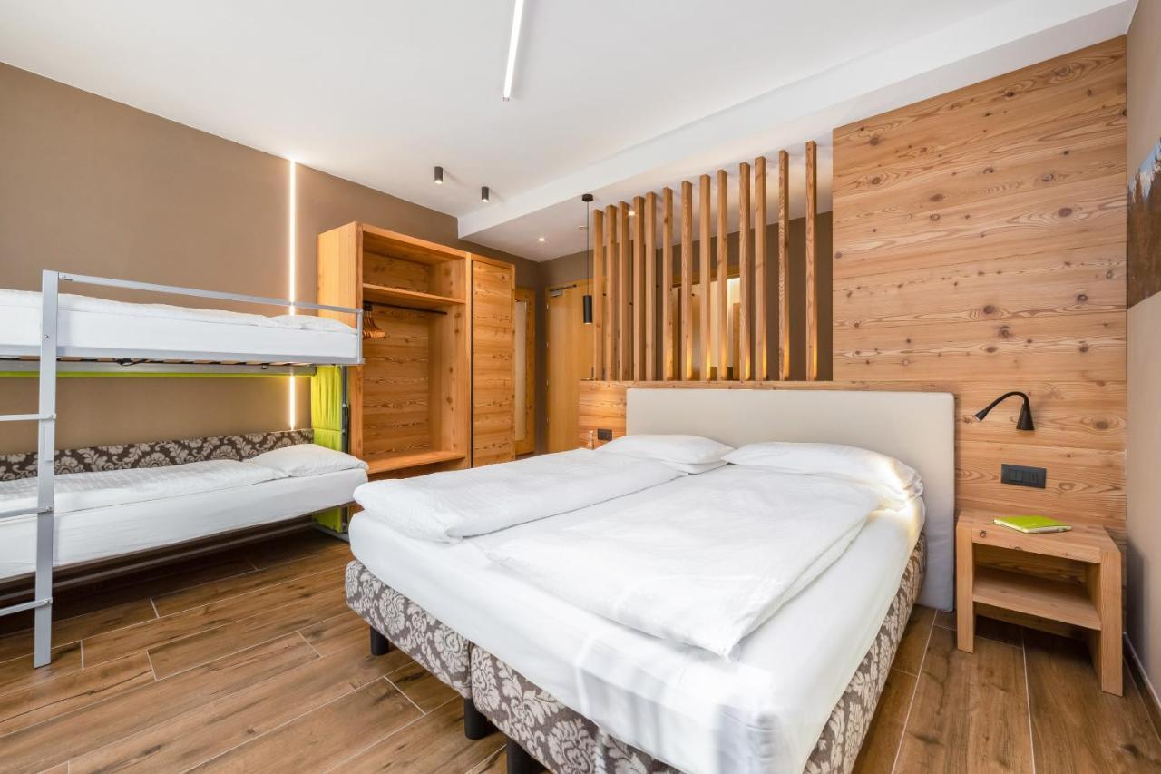 Hotel Vittoria - Ricarica L'Anima Dimaro Dış mekan fotoğraf
